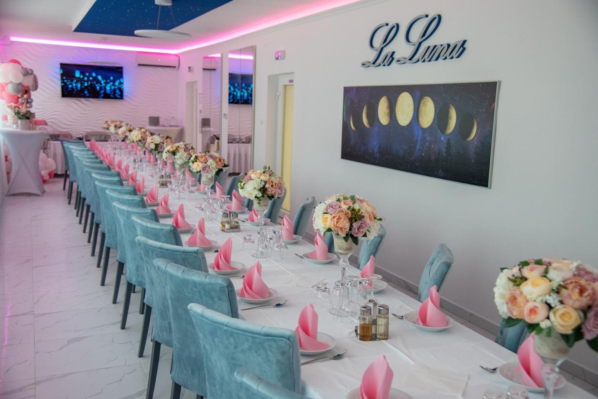 La Luna Premium Deluxe Apartment With Free Jacuzzi, Bikes & Covered Parking Nasice Luaran gambar