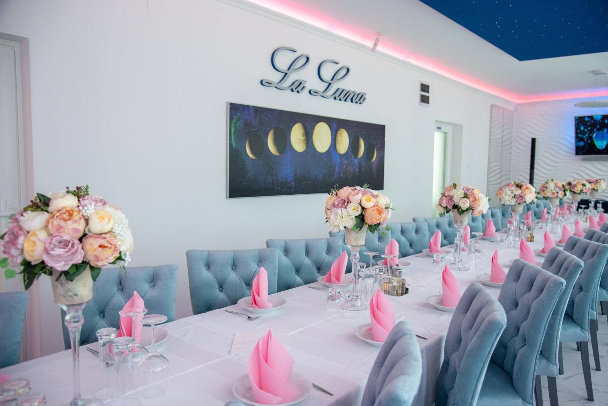 La Luna Premium Deluxe Apartment With Free Jacuzzi, Bikes & Covered Parking Nasice Luaran gambar